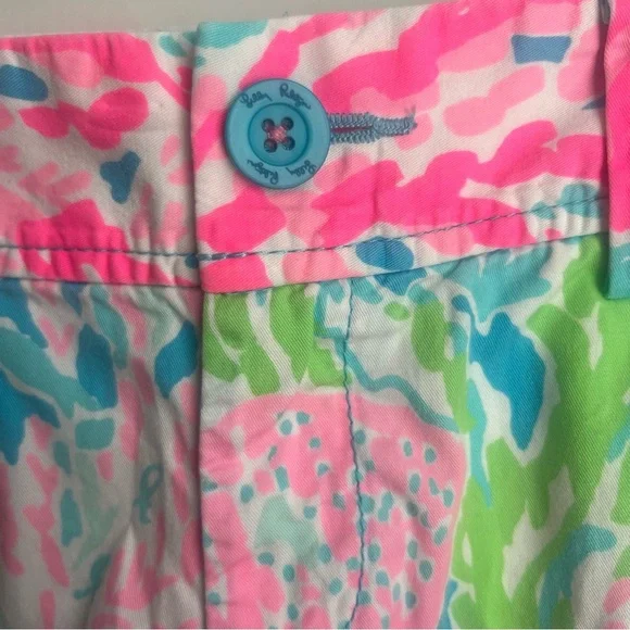 Lilly Pulitzer Callahan Shorts Turquoise Let's Cha Cha Size 2 Vibrant EUC - Picture 2 of 6